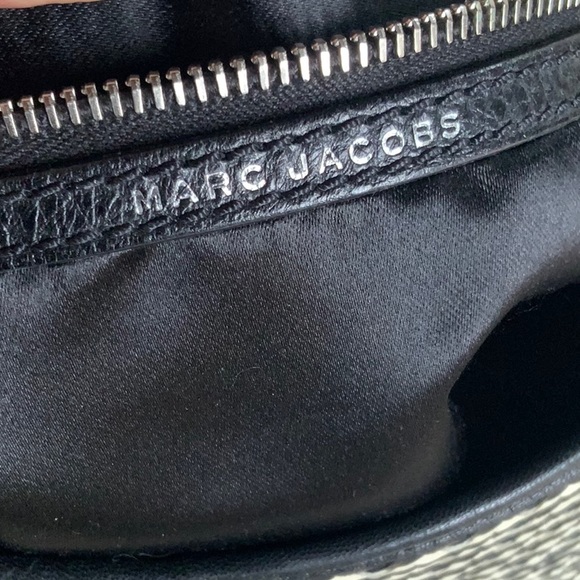 Marc Jacobs Woven Leather Ossie Handbag - Picture 2 of 8